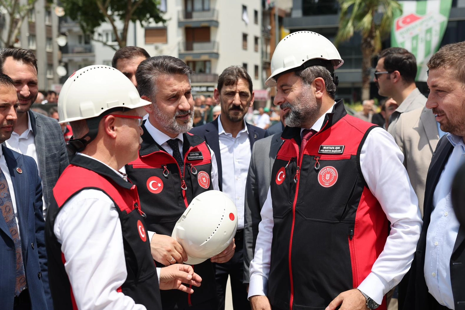 Bursa Büyükşehir'den Gürsu'ya çıkarma 