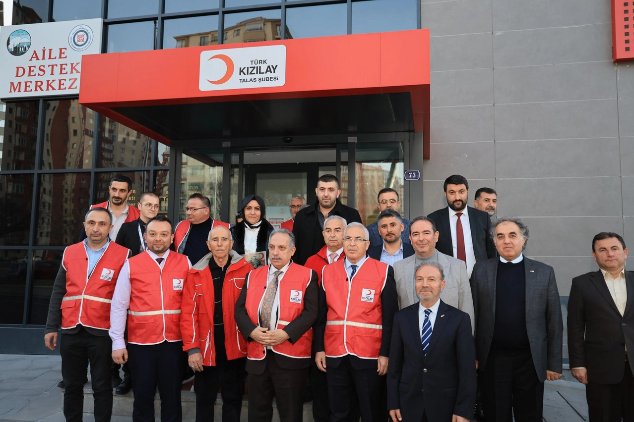 Kayseri Talas'tan Türk Kızılayı'na kalıcı eser 