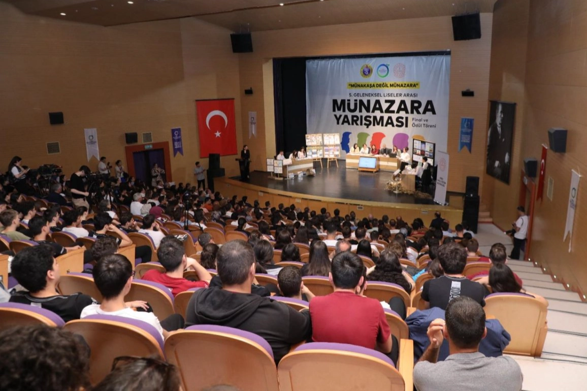 Ordu’da Münazara Şampiyonu Kabadüz ÇPL oldu 