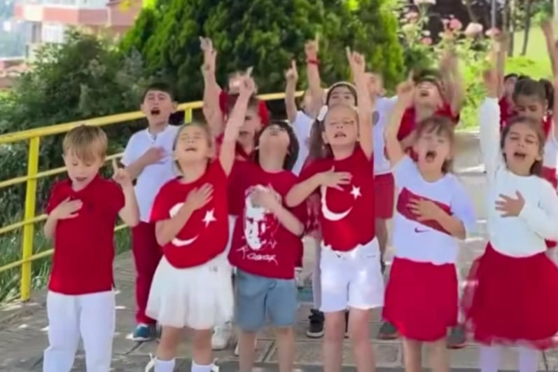 “Bizim Çocuklar”a en güzel destek Çınar Çocuk Evleri’nden geldi 