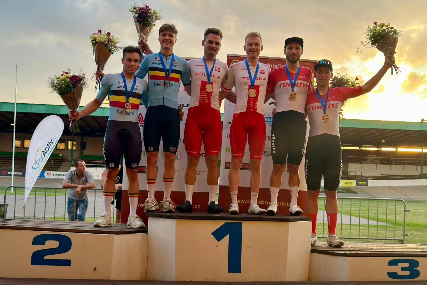 Konya Büyükşehirli pedallar madalyaları topladı 