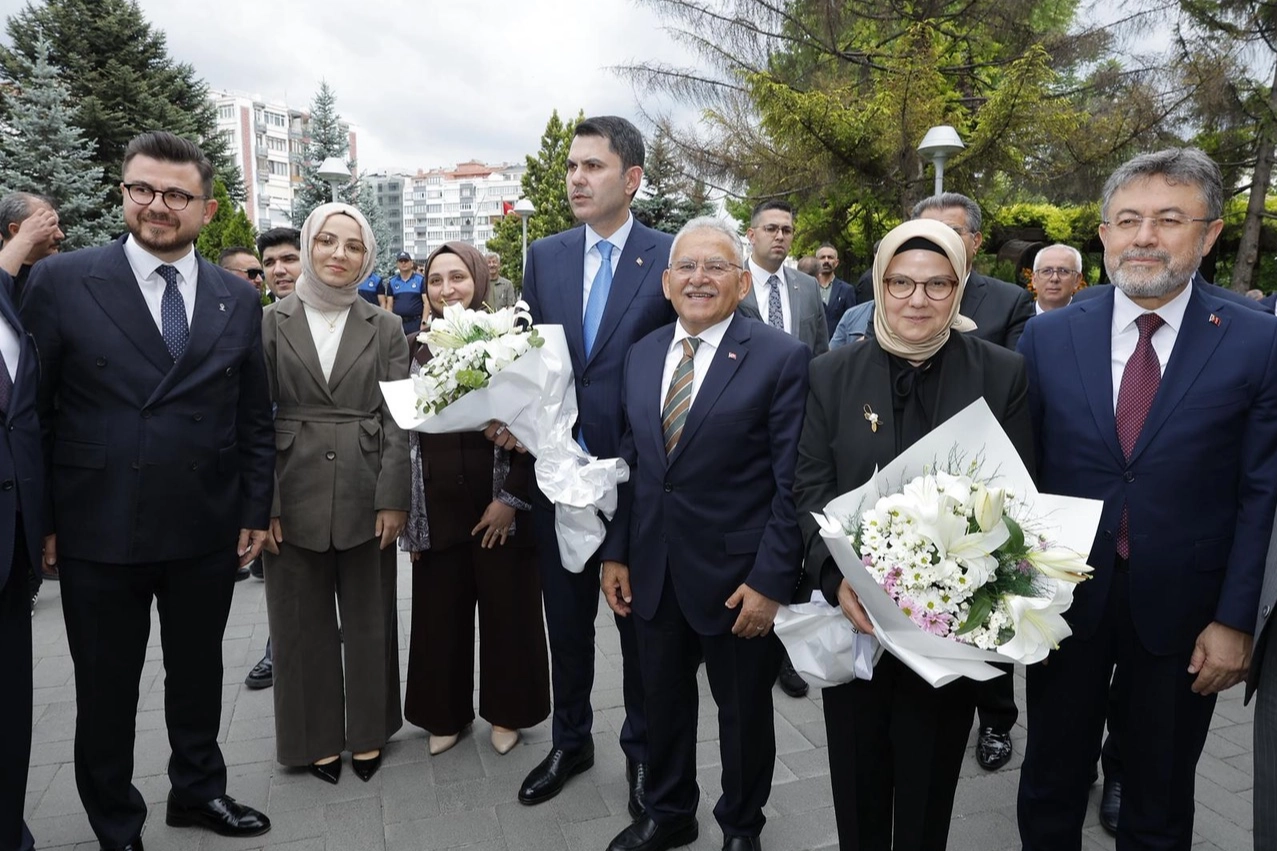 Kayseri iki bakanı birden ağırladı 