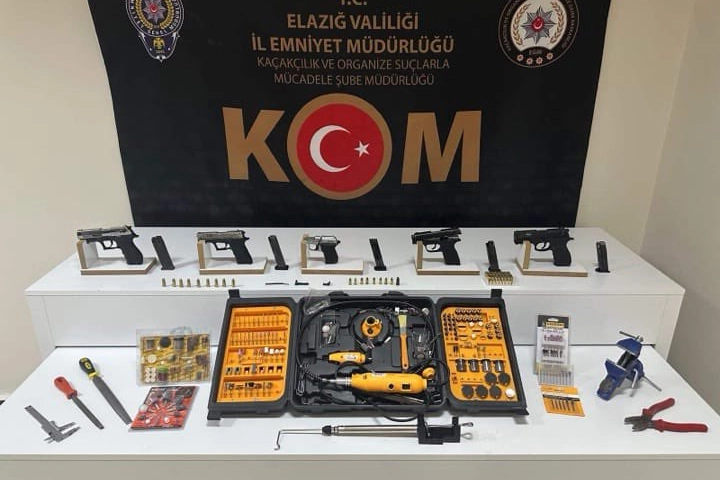 Elazığ’da silah ticaretine operasyon! 