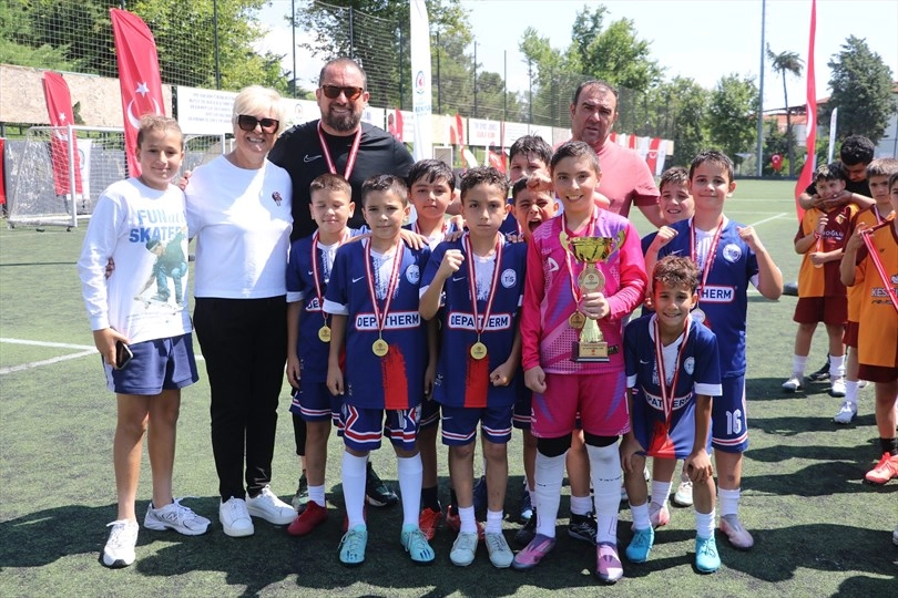 Denizli'de U-10 Ligi’nde şampiyon belli oldu 
