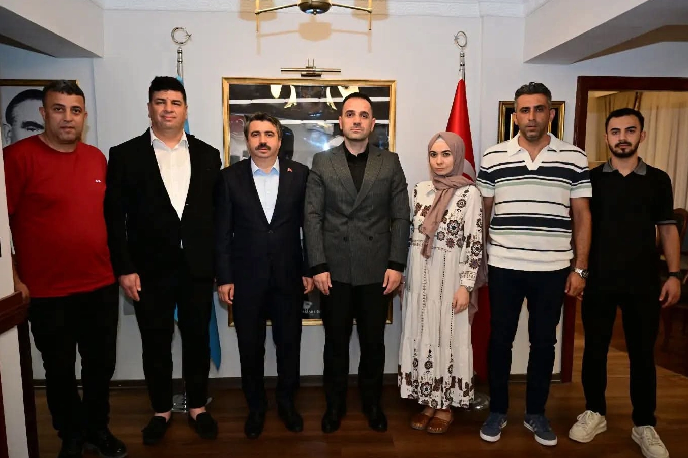 Bursa Yıldırım'da Başkan Yılmaz'dan Ülkü Ocakları'na ziyaret 