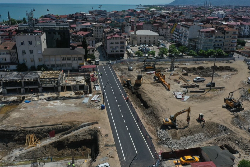 Ordu'da Millet Düzü’nde ilk asfalt serildi 