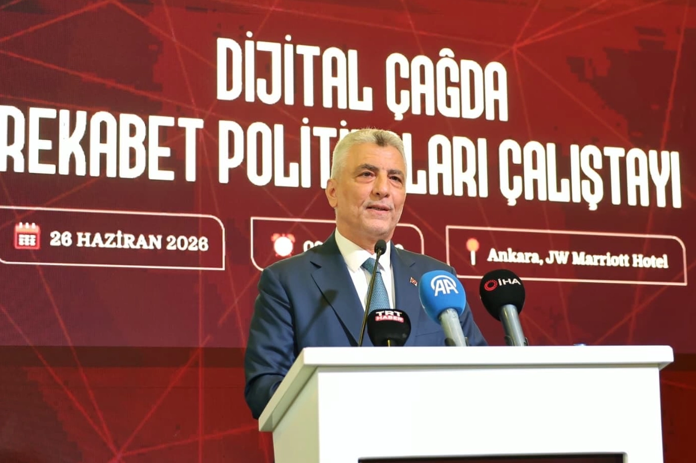 Bakan Bolat: Yapay zeka ve dijitalleşme rekabetin temel unsuru oldu 
