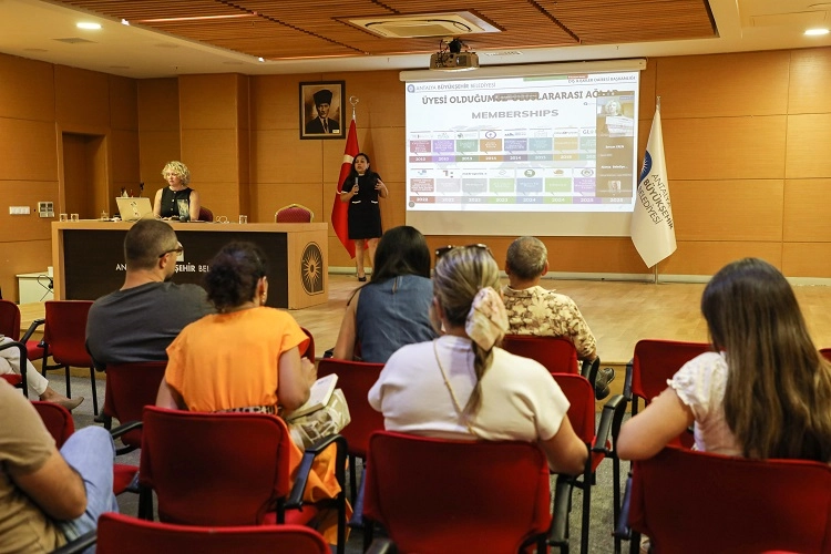 Antalya Büyükşehir’in çevre vizyonu anlatıldı 