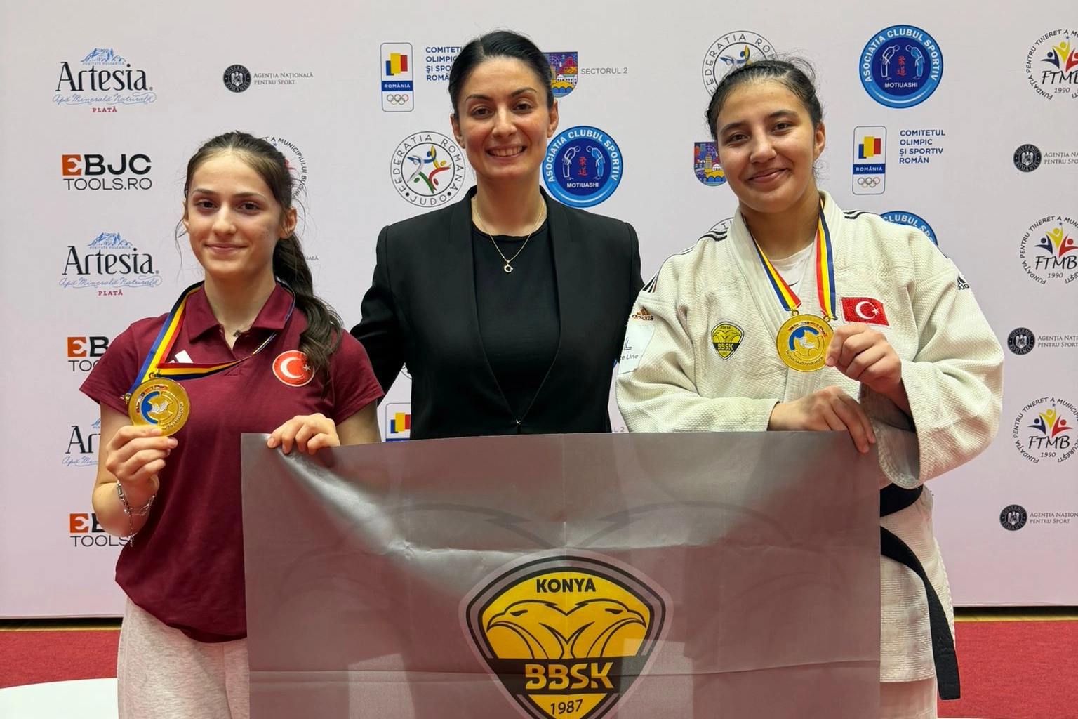 Konyalı sporcular gururlandırıyor 