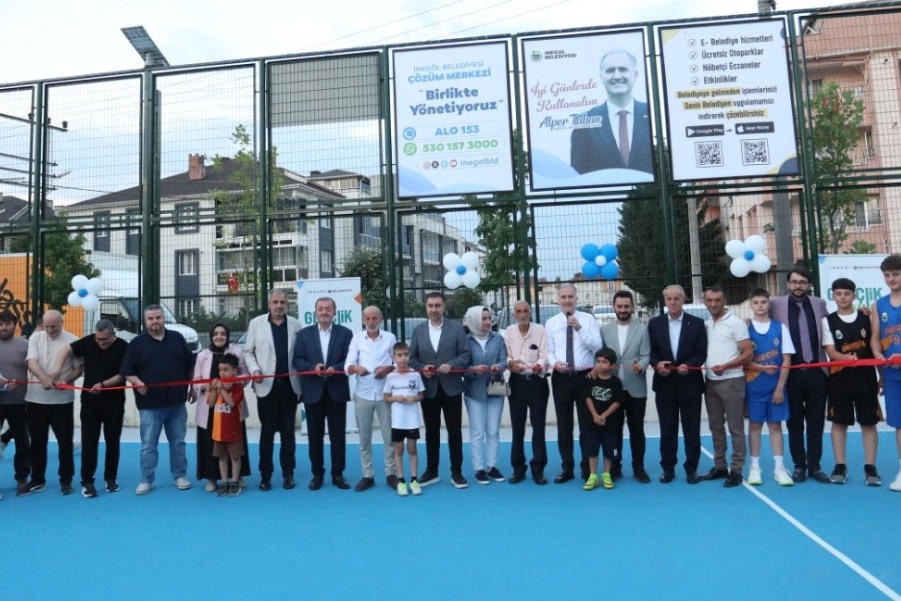 Bursa İnegöl'de Süleymaniye'ye yeni semt sahası 