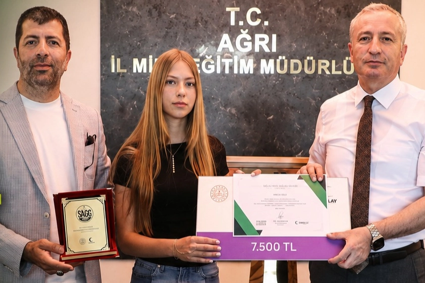 Ağrı'da 'sağlıklı nesil' ödüllendirildi 