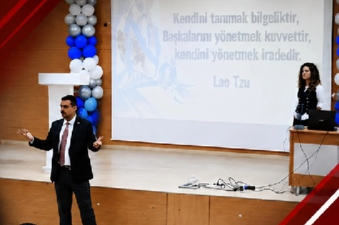 Ağrı'da sağlık çalışanlarına iletişim eğitimi 
