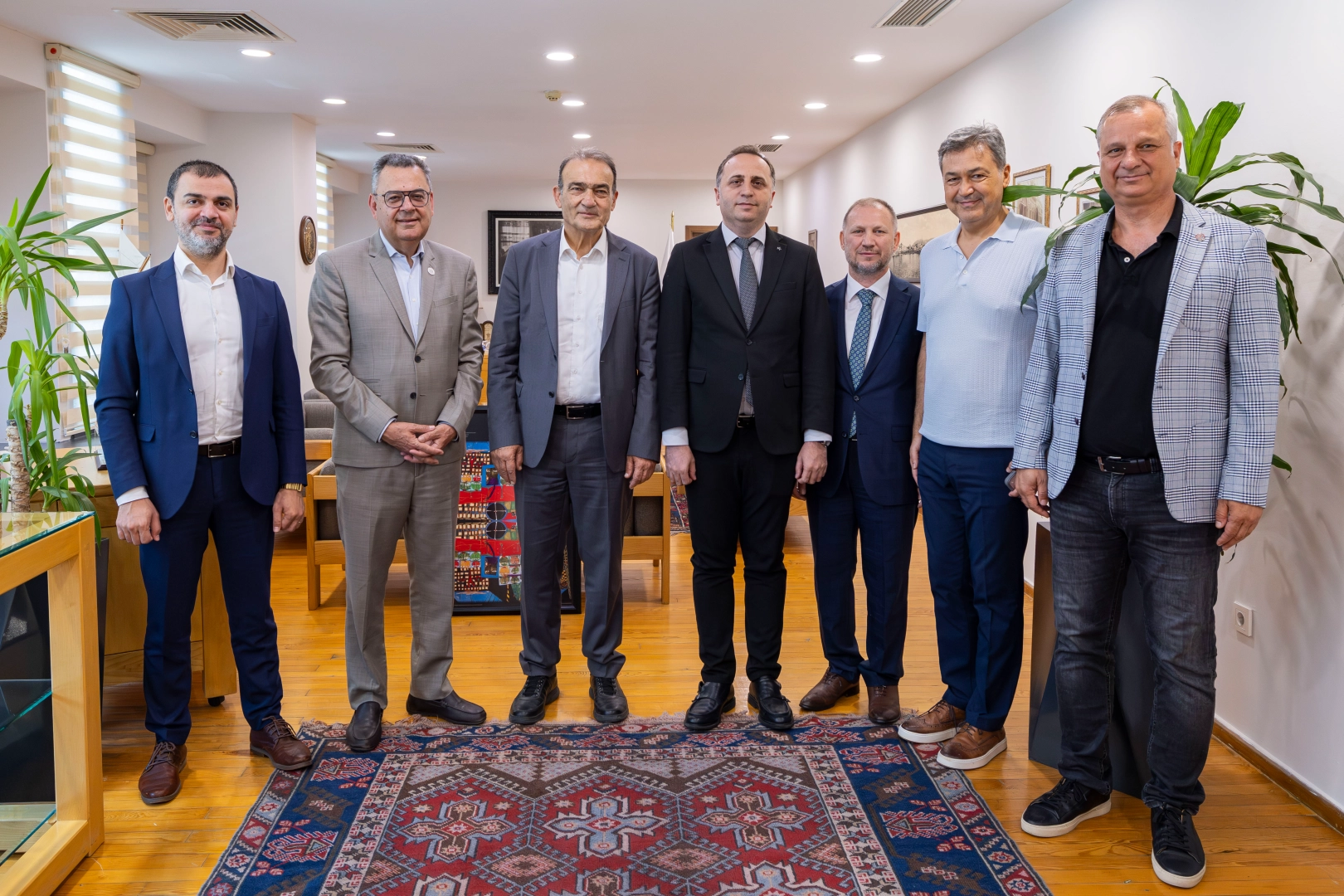 İzmir'in ulaşım modeli uluslararası takdir topladı 