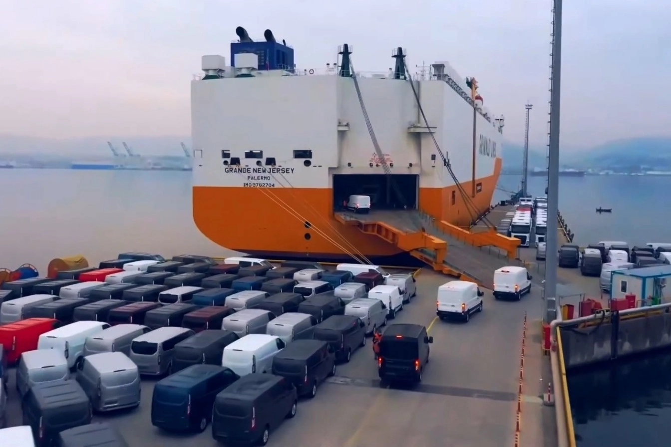 Otomotiv ihracatı ilk yarıda 20,8 milyar dolara ulaştı 