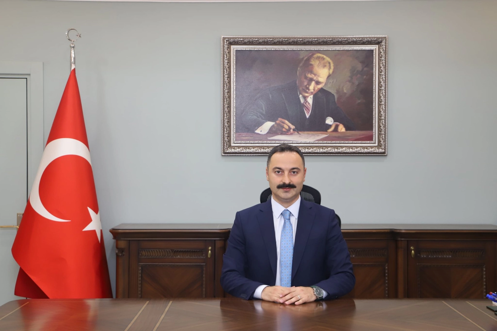 Mustafa Ayvat Doğubayazıt Kaymakamı olarak göreve başladı 