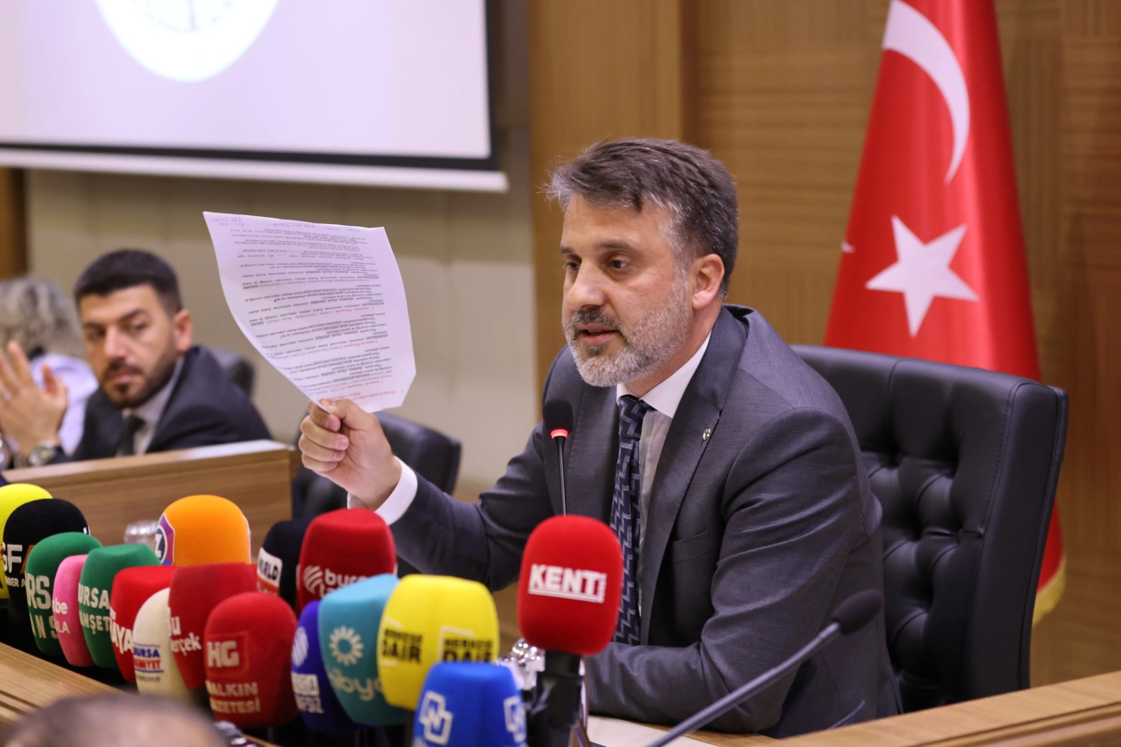 Başkan Vekili Şahin Biba: Nihayet vicdana gelmişsiniz 