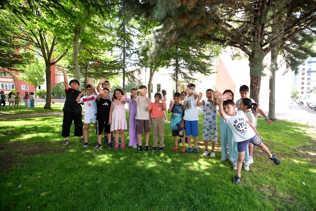 KAYMEK'in Yaz Okulu programı başladı 