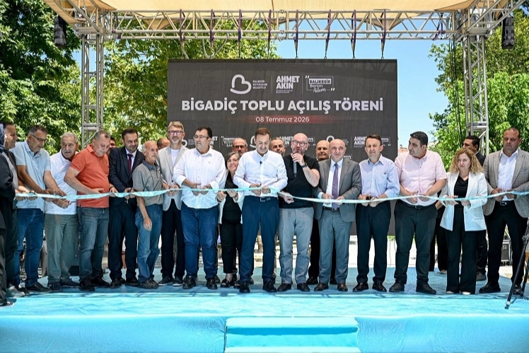 Balıkesir Büyükşehir'den Bigadiç'e çifte hizmet 