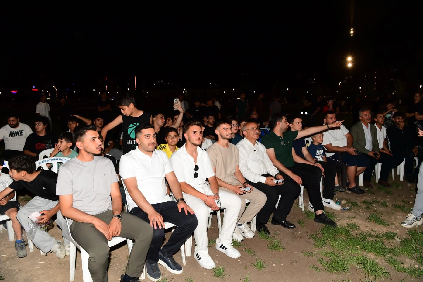 Malatya’da gençlerle playstation turnuvası 