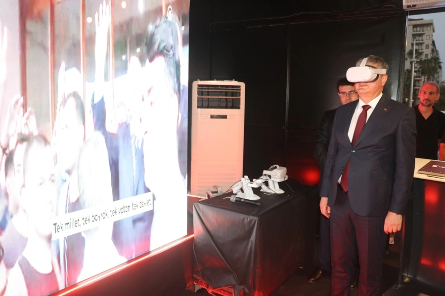 Adana'da 15 Temmuz'un hafızası dijitale taşındı 