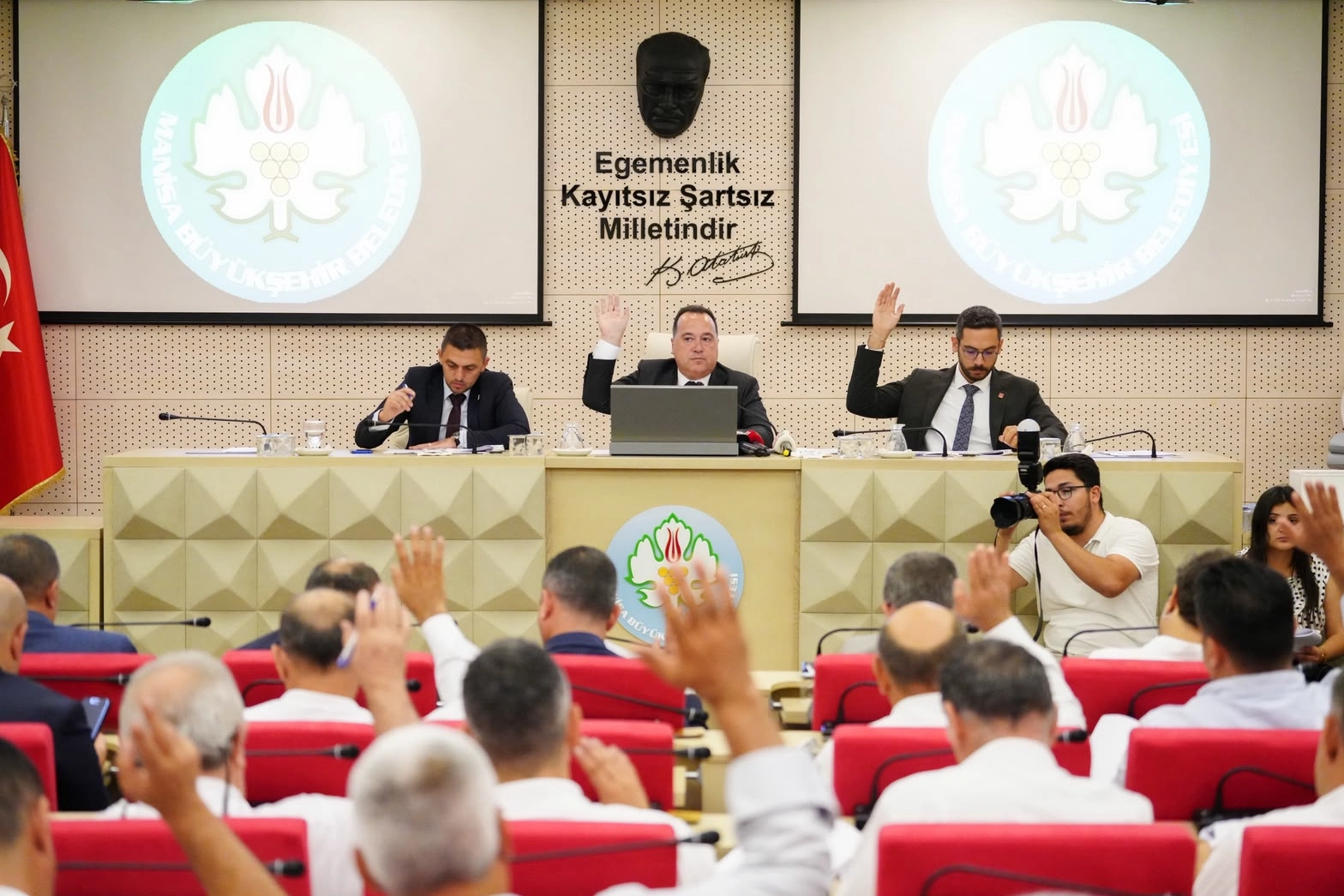 Manisa'nın büyük yatırımları açıklandı 