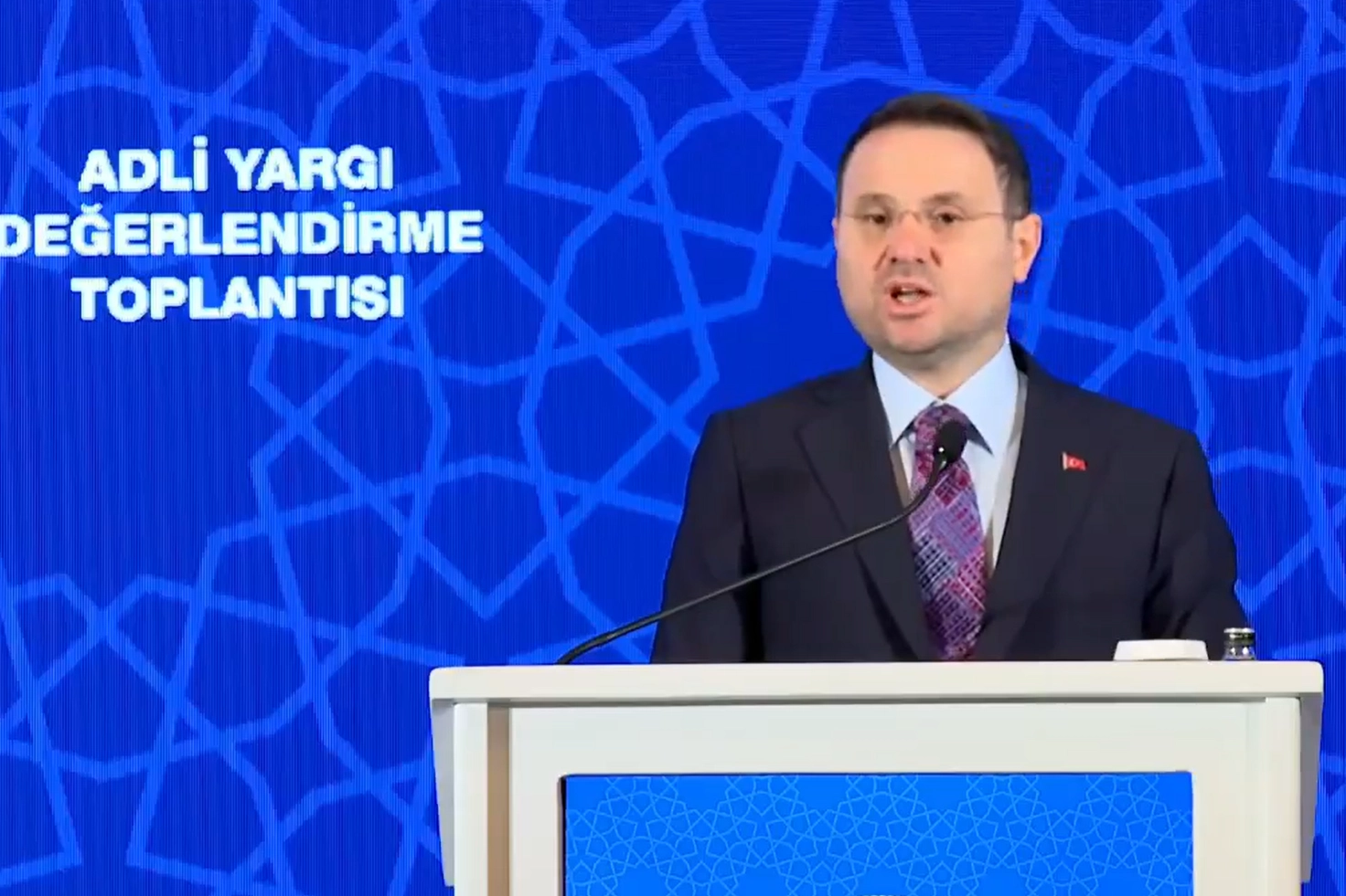Bakan Gürlek: Bağışların hesabı mutlaka verilmelidir 