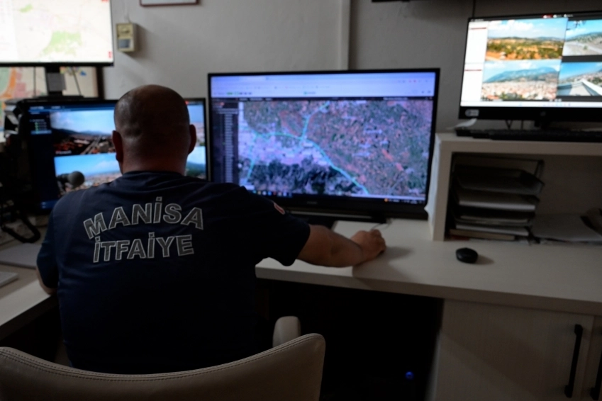 Manisa'da yapay zeka destekli termal kameralar bir yangını daha erken tespit etti 