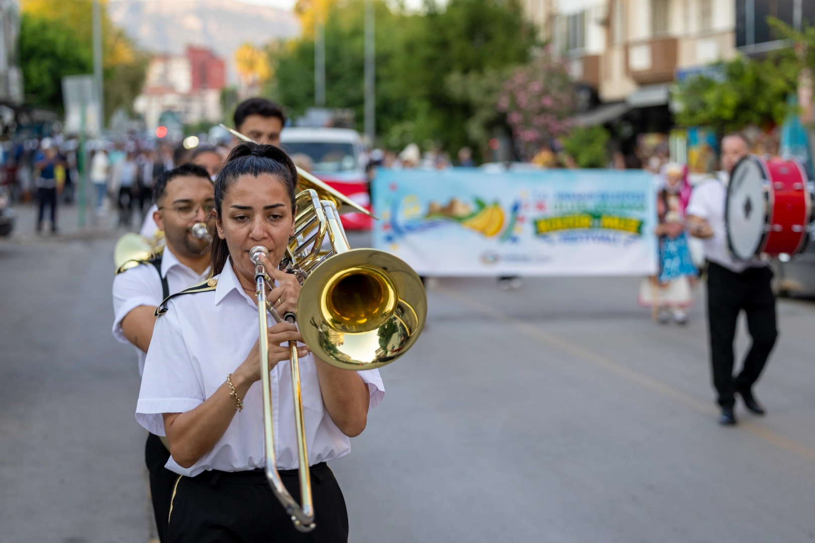 Muz Festivali start verdi 