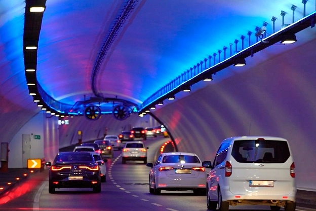 Avrasya Tüneli İstanbul trafiğine merhem oldu 