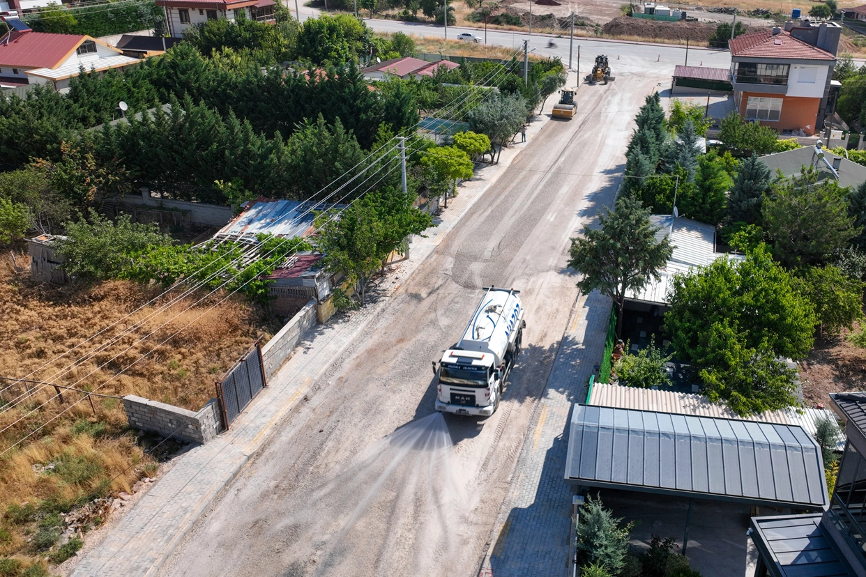 Konya Selçuklu'da yol konforu artıyor 