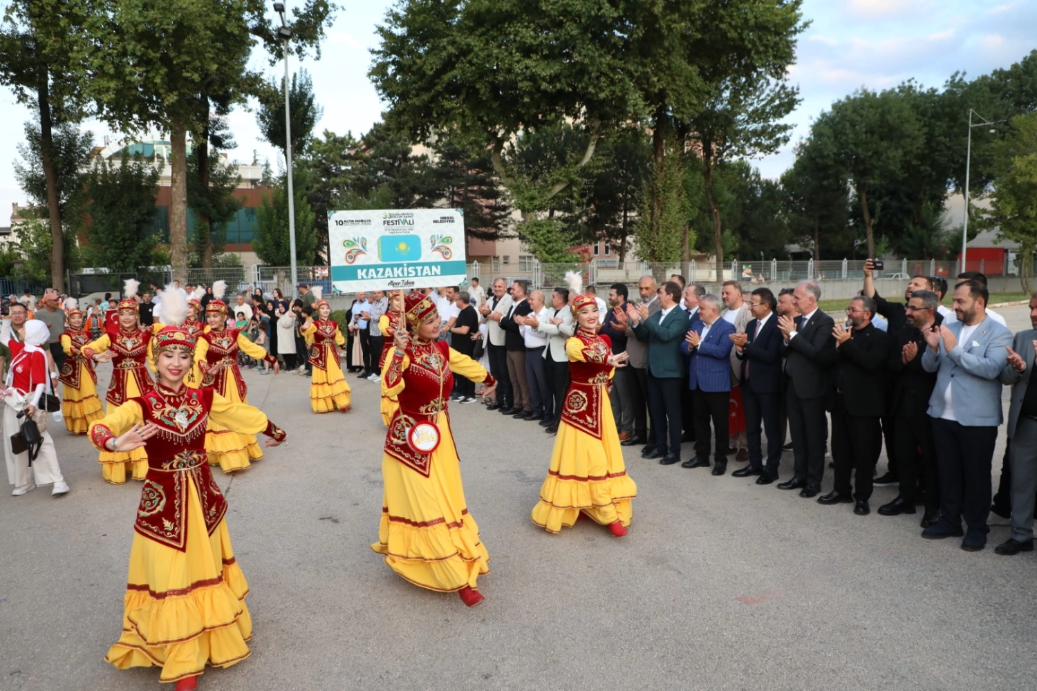 Bursa İnegöl’de Kültür Sanat Festivali çadır etkinlikleriyle sona erdi 