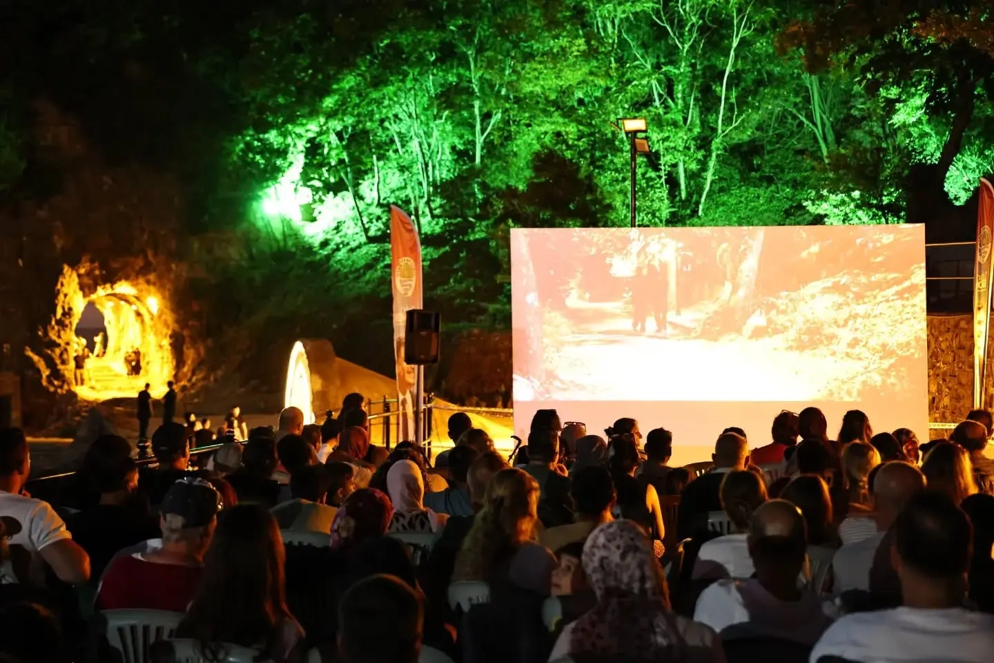 Zonguldak'ta “Kelebeğin Rüyası” gösterimine yoğun ilgi 
