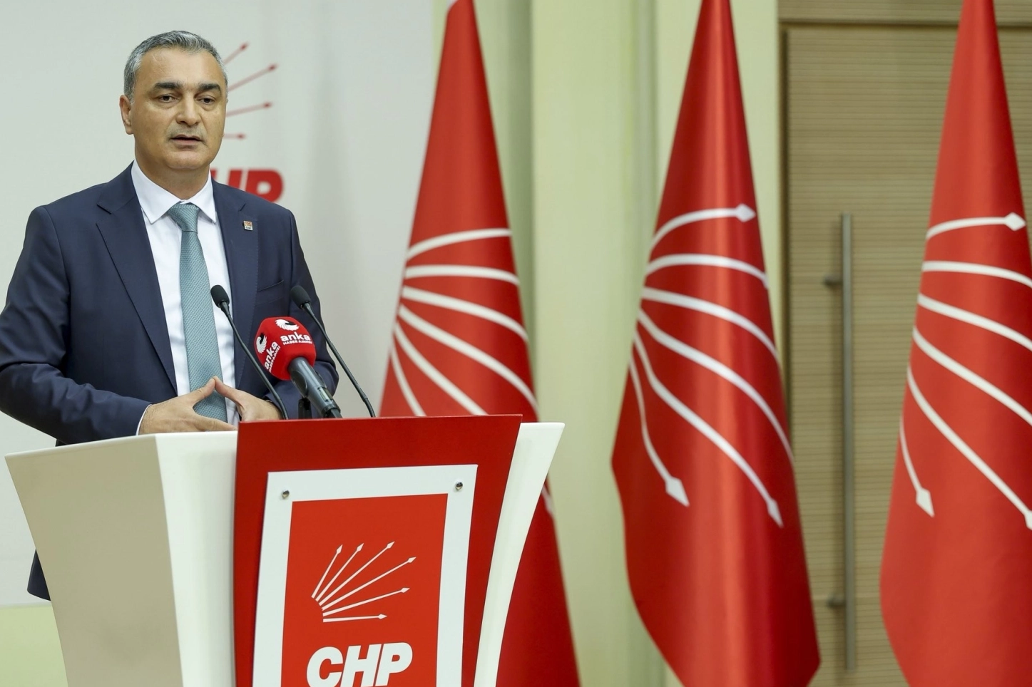 CHP'de 4 il başkanı daha görevden alındı 