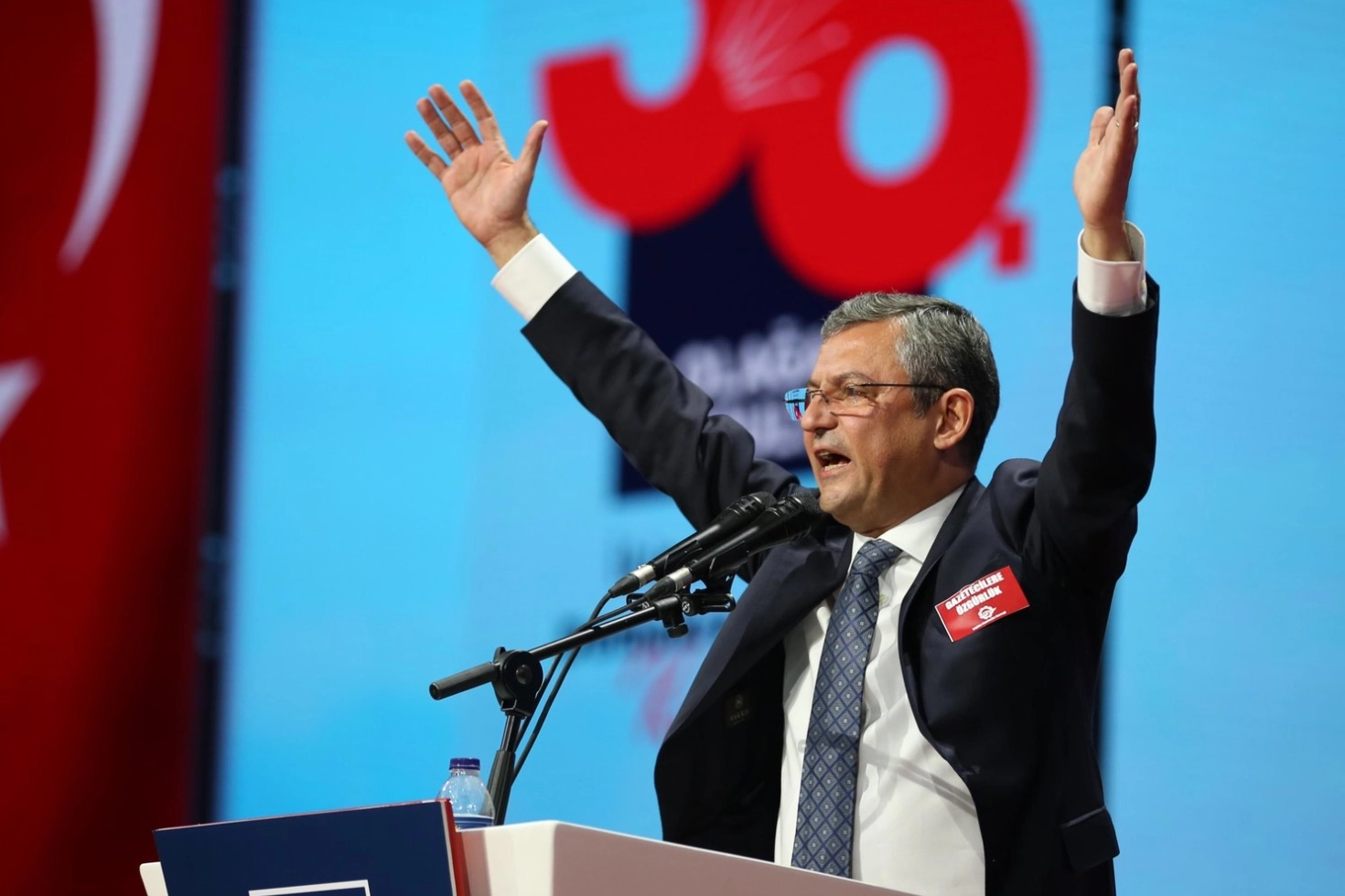 Özgür Özel: YENİ Parti'yi kuran milletimizdir 