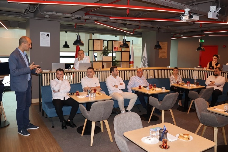 Ege Maden İhracatçıları Birliği geleceğin yol haritasını belirliyor 