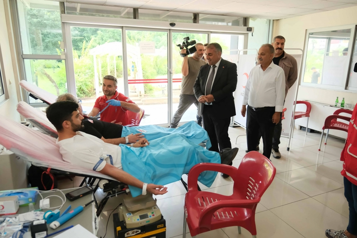 Adana birbirine candan bağlı 