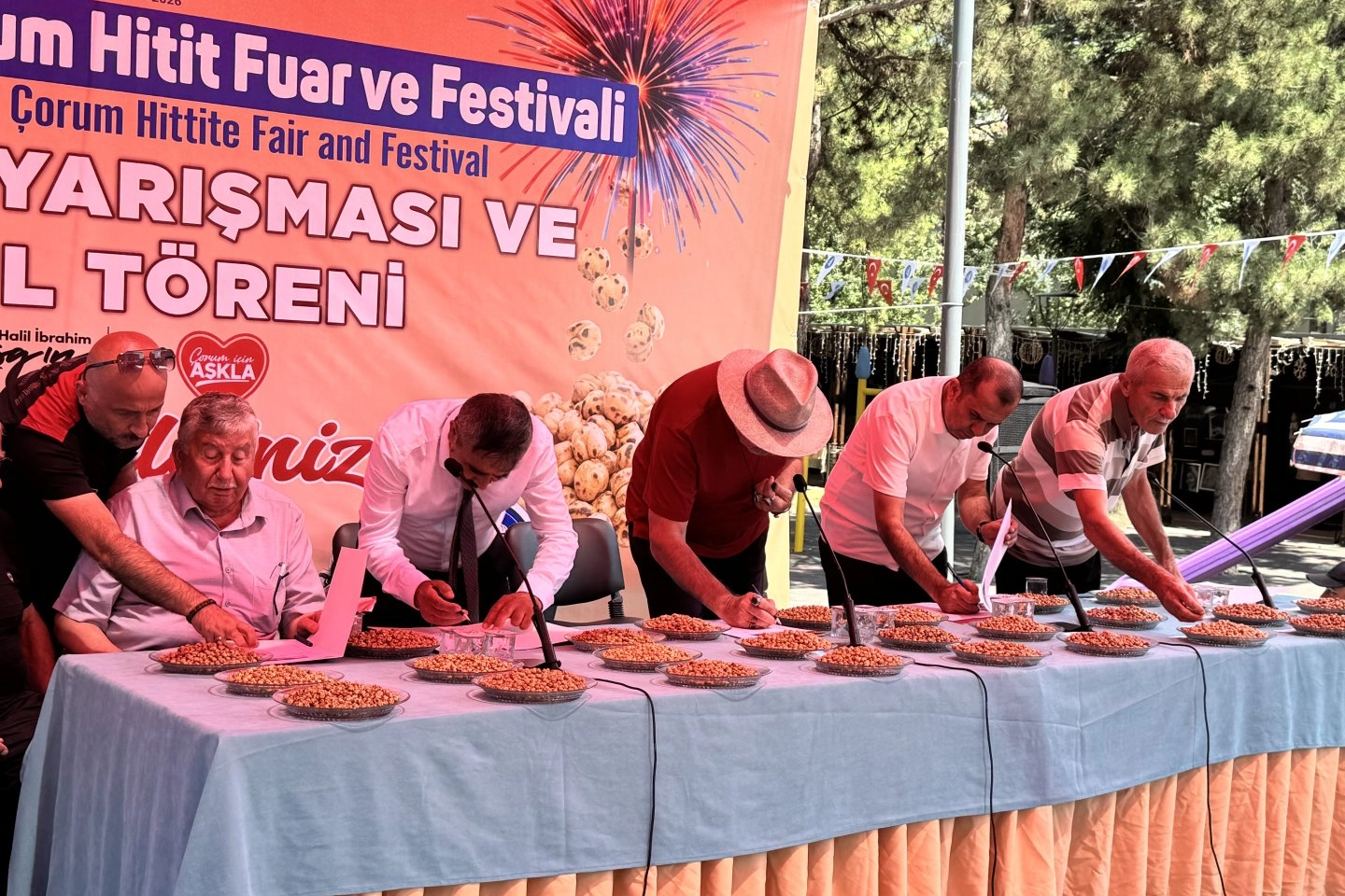 Leblebinin en iyileri yarıştı 