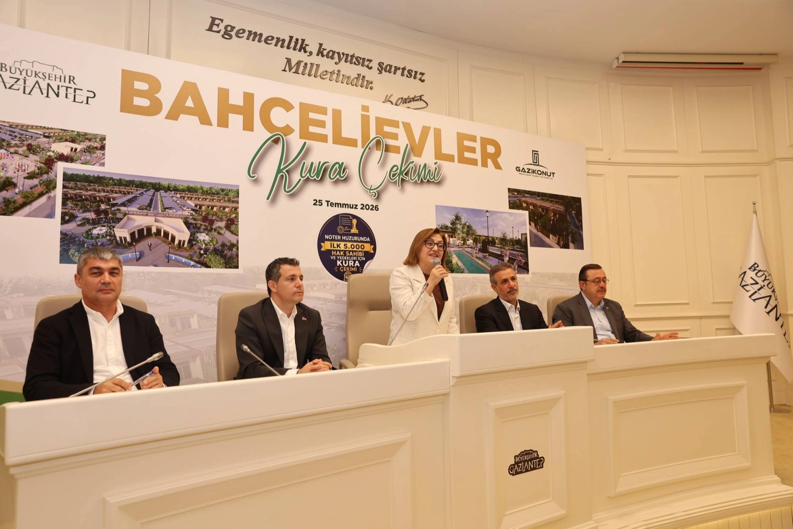 Gaziantep Bahçelievler'de kura heyecanı 