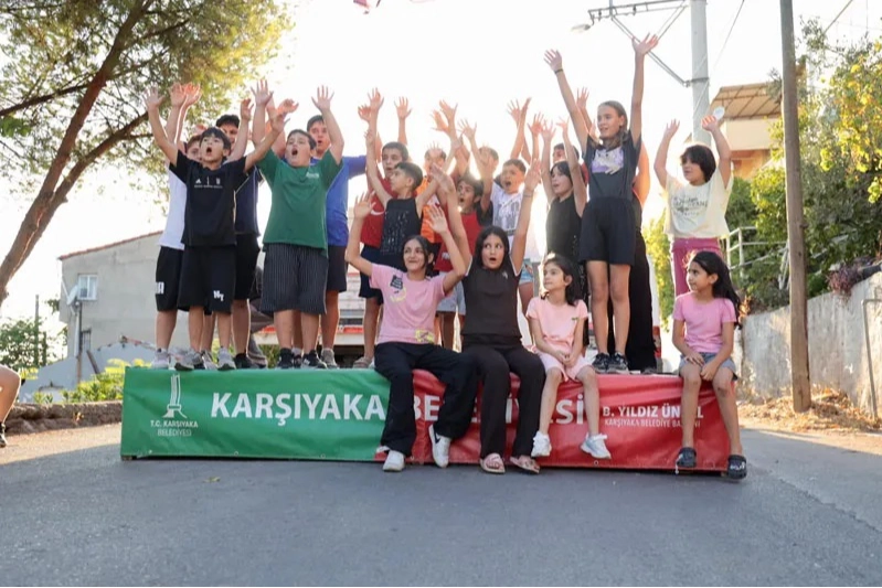 Sokaklar yeniden çocukların 