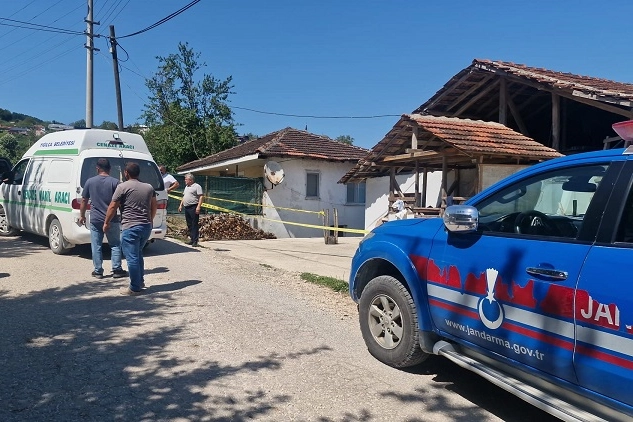 Yığılca’da kardeşler arasındaki silahlı kavgada yenge hayatını kaybetti 