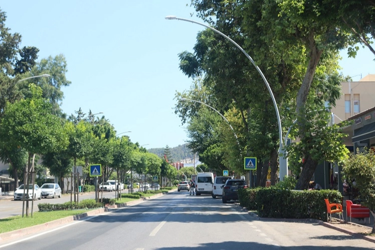 Antalya Kemer’de ulaşım ve çevre düzenlemelerine yönelik çalışma 