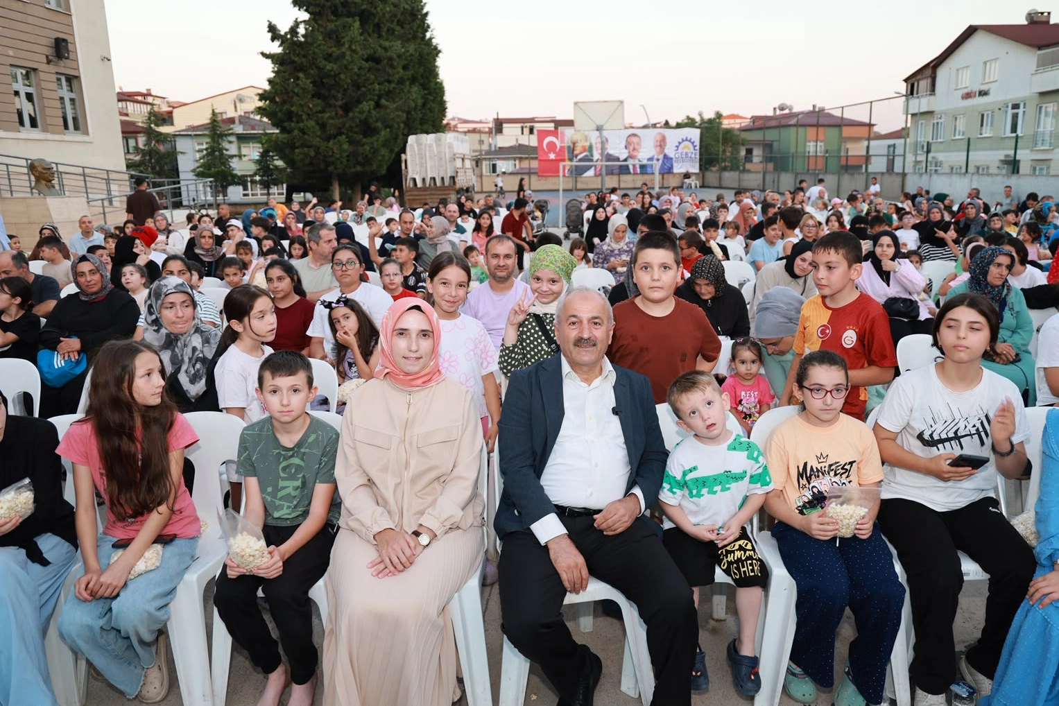 Mahallemde Sinema Var başladı 