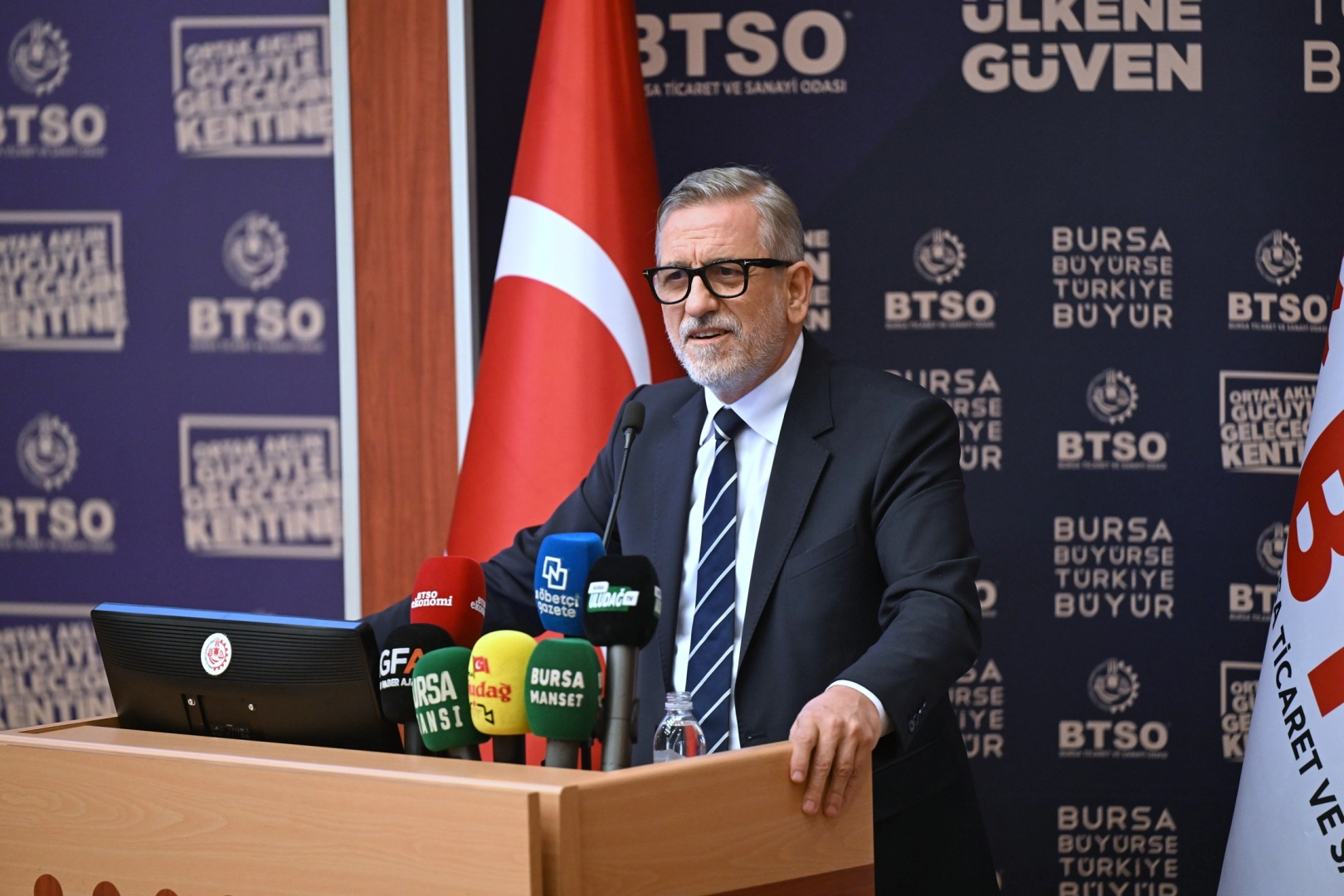 İbrahim Burkay: “Bursa, Türkiye’yi büyütmeye devam edecek” 