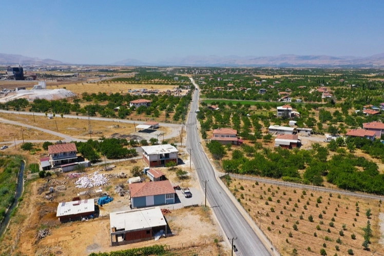 Malatya Büyükşehir'in yol yatırımları sürüyor 