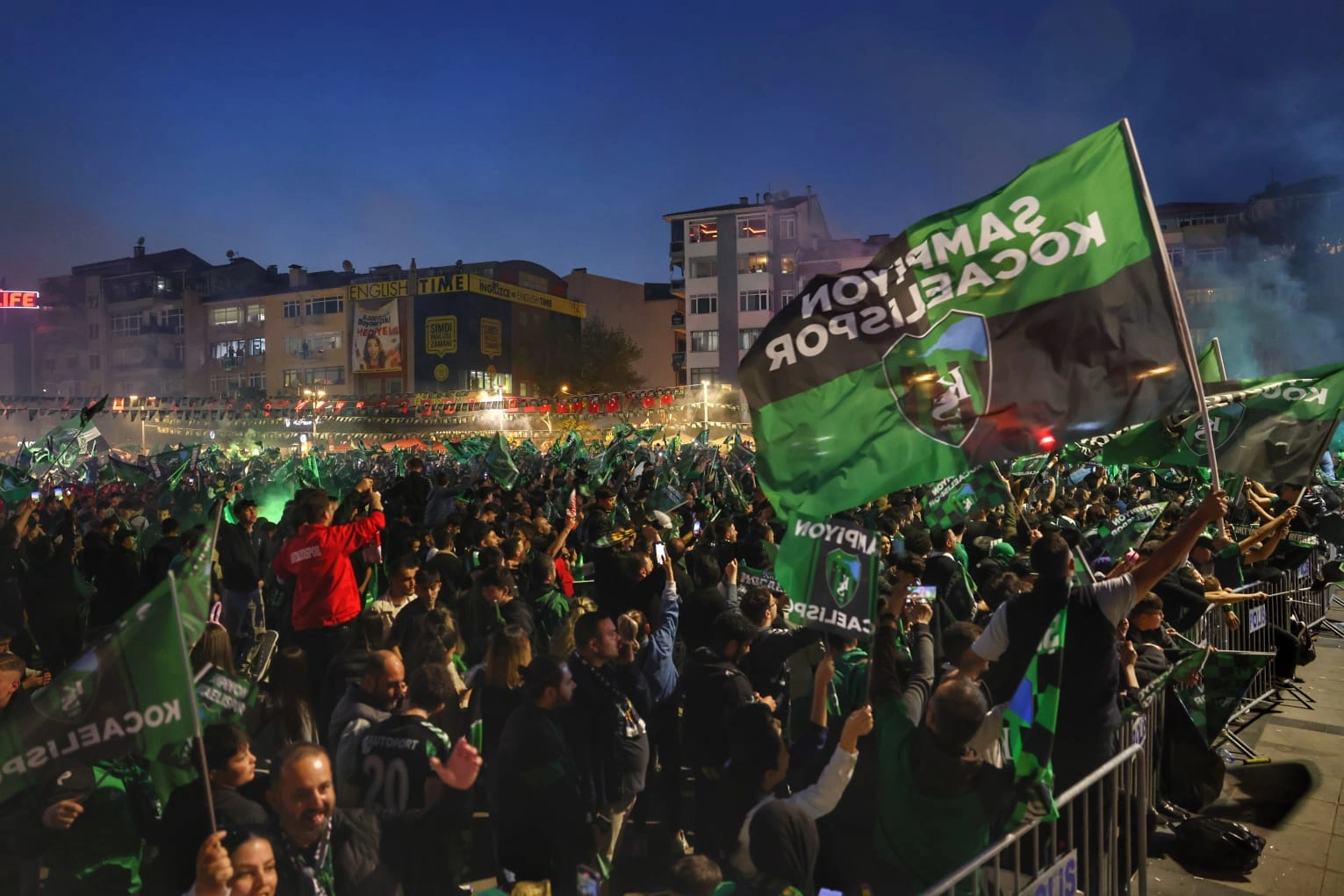 Kocaelispor yeni sezon öncesi meydana iniyor 