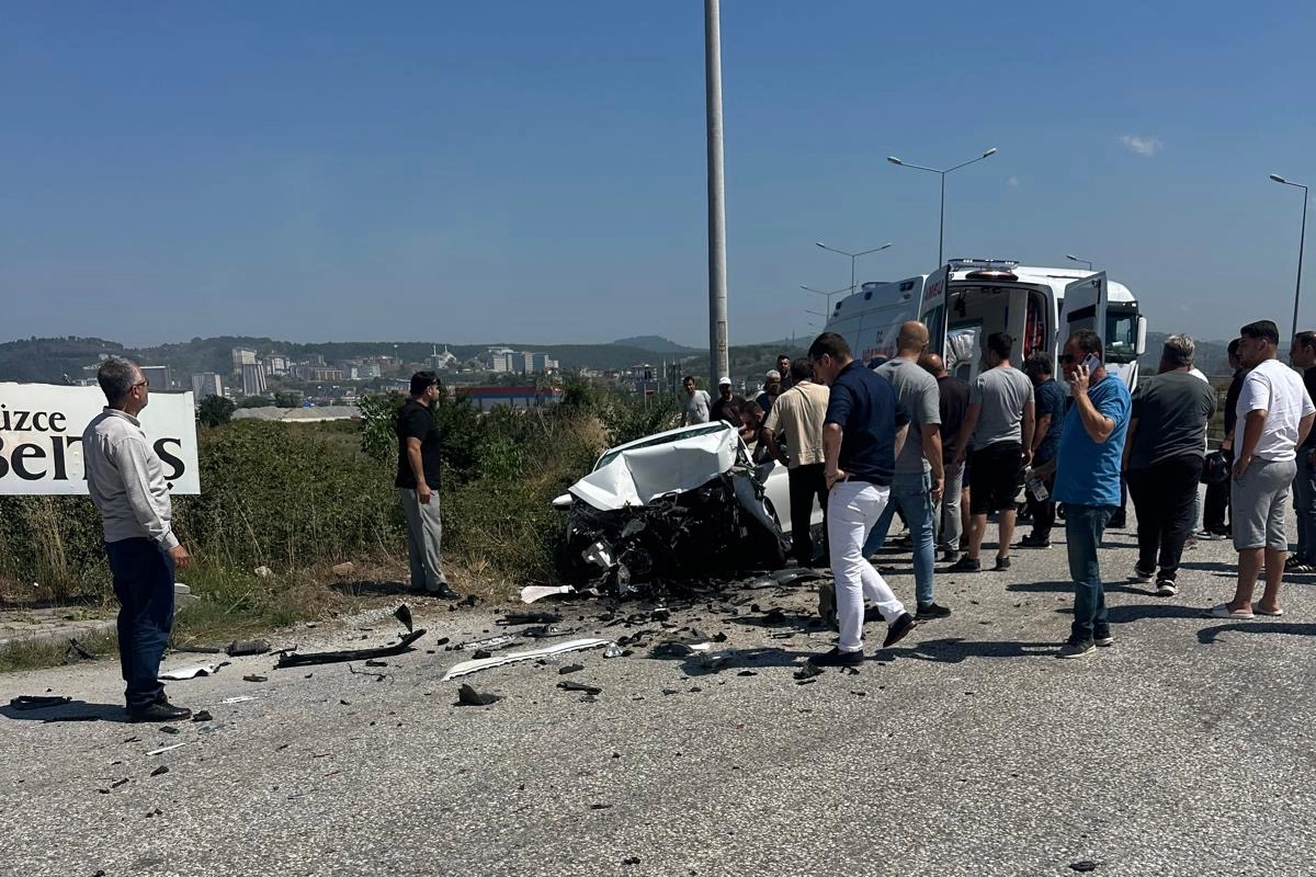 Düzce Kuzey Çevre Yolu'nda kaza: 1 yaralı 