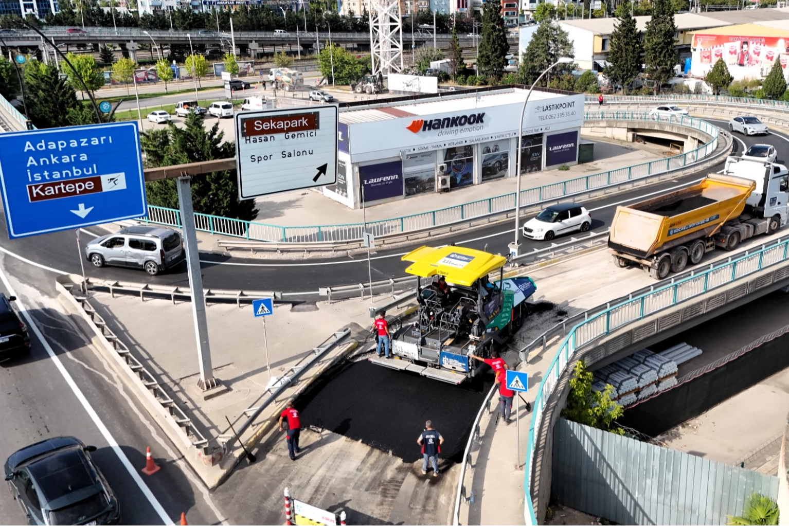 Kocaeli’de 15 Temmuz Köprülü Kavşağı yenilendi 