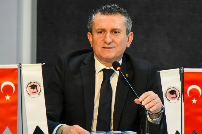 İzmir'de özel okullarda zorlu kayıt dönemi! Teşvikler kalktı, veli devlet okuluna yöneldi 