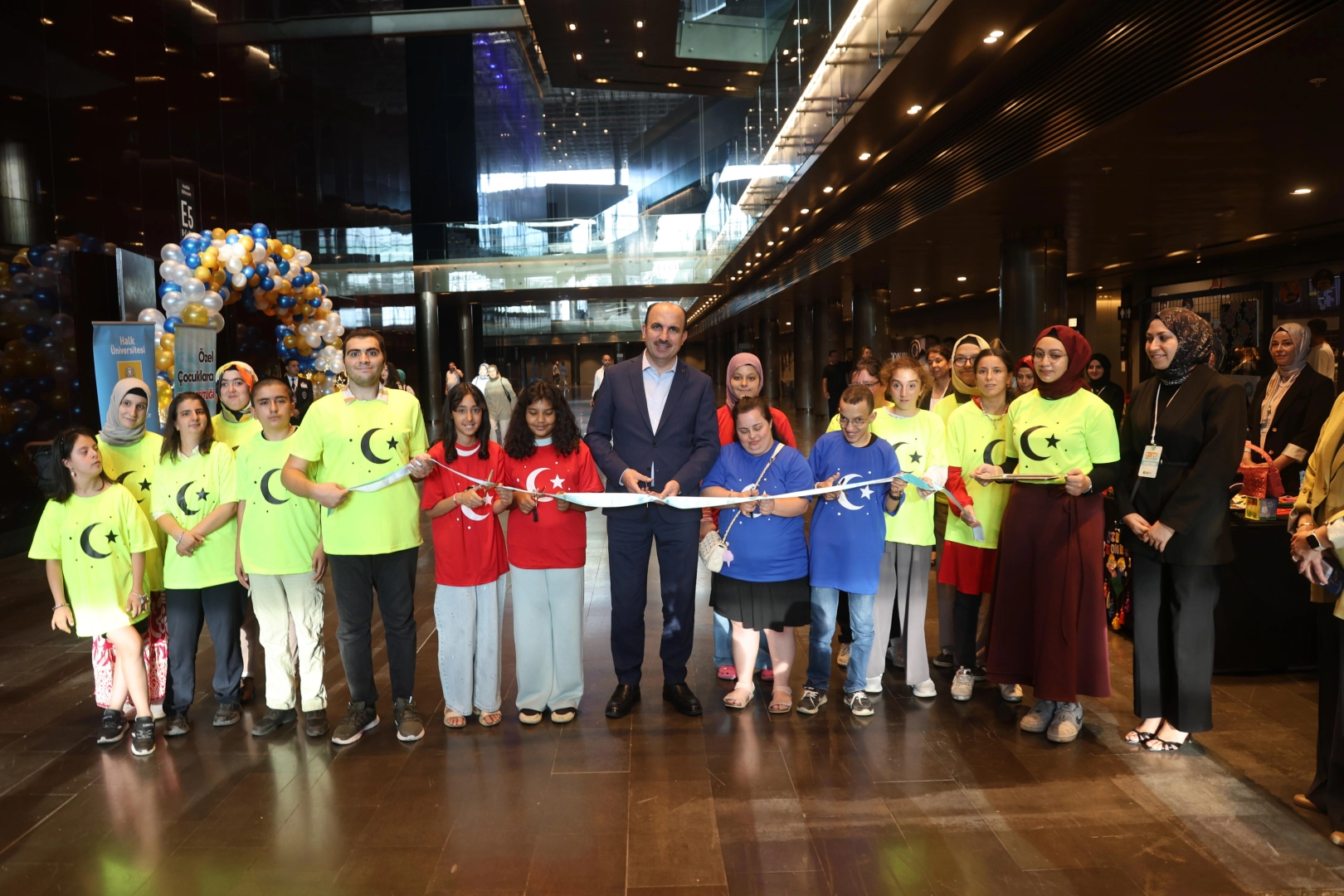 Konya'da “En Özel KOMEK’li”ler gönüllere dokundu 