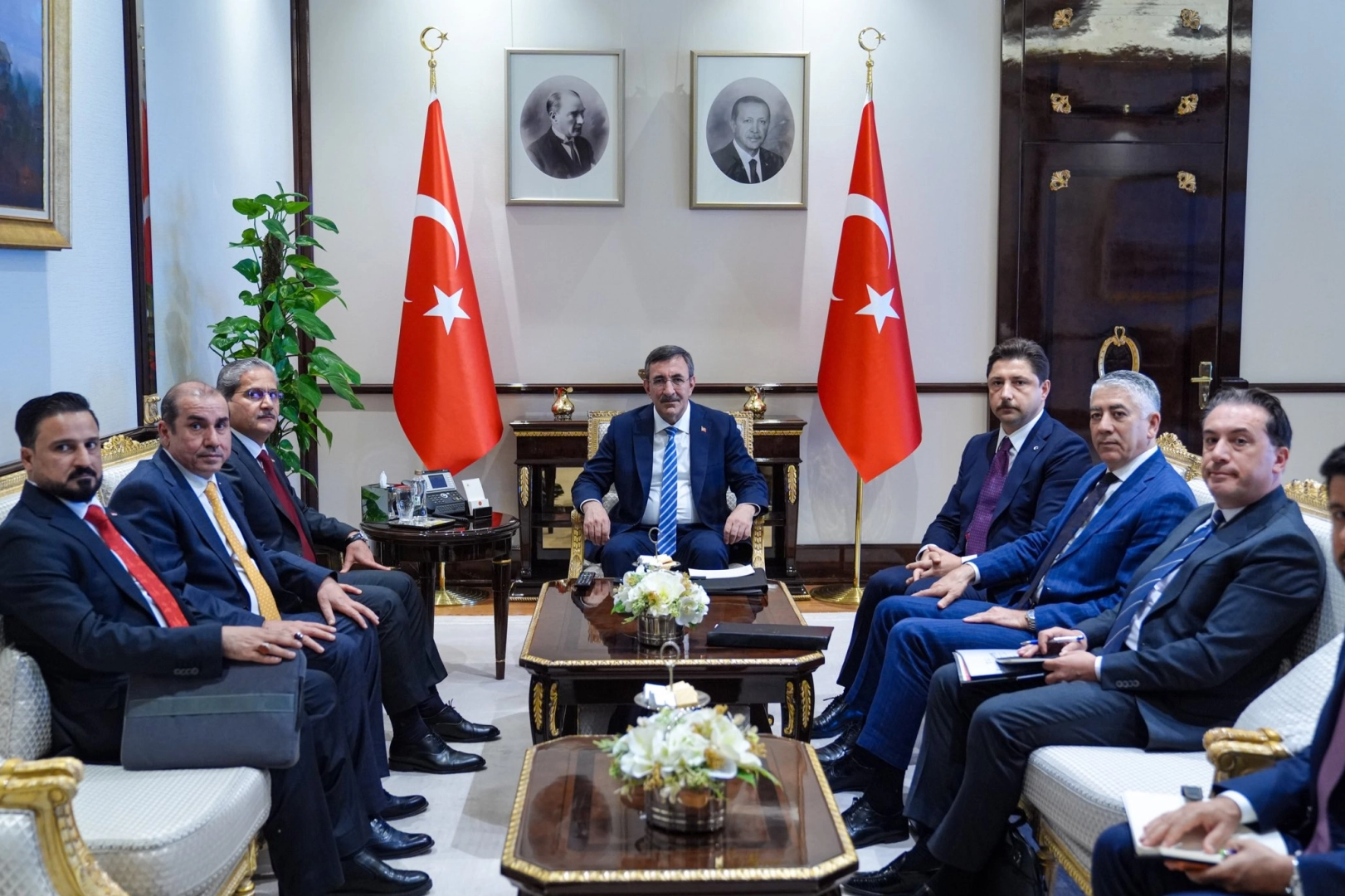 Cevdet Yılmaz, Irak Yolsuzlukla Mücadele Komisyonu Başkanı ile görüştü 